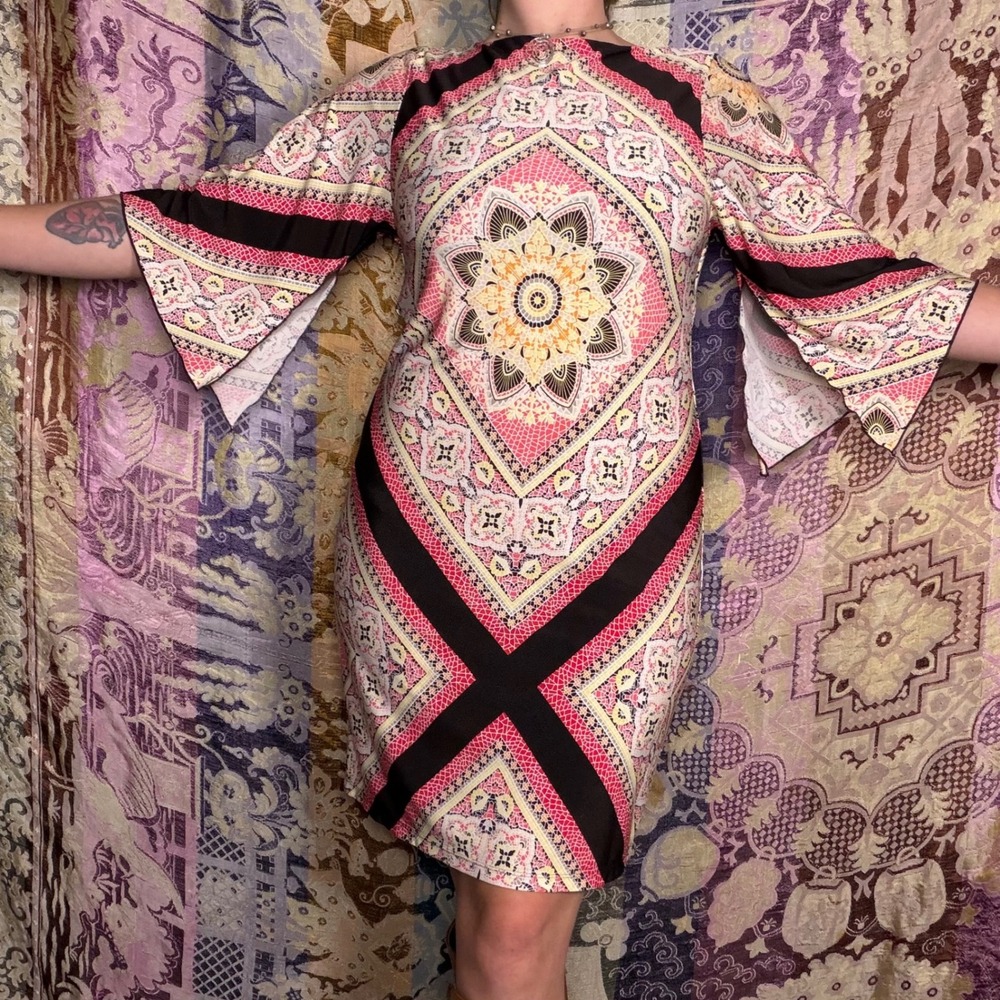Brown Paisley Boho Witchy Pointed Split Sleeve Knee Length Dress Size L